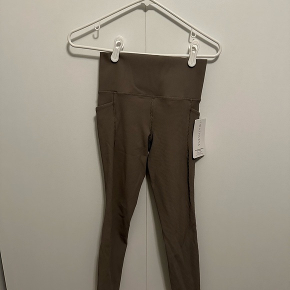 Athleta Taupe Ribbed Leggings - Picture 1 of 4
